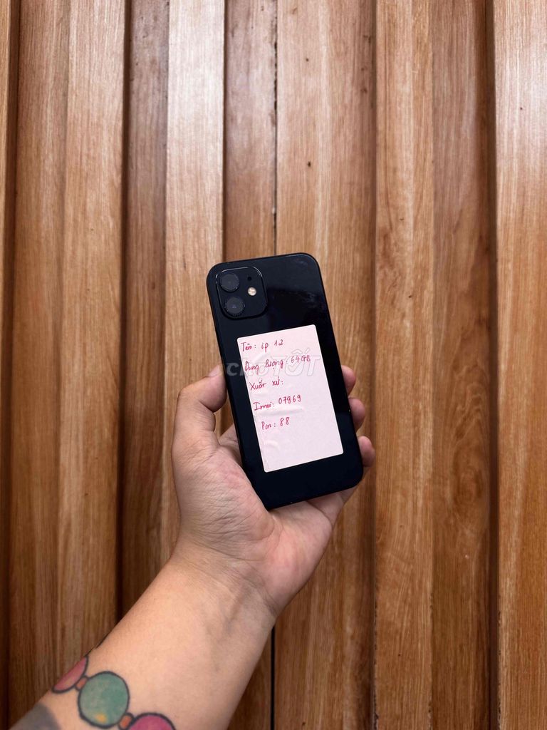 Apple iPhone 12 64GB Đen Nguyên bản. Mua bán Điện thoại tại Quận Đống Đa Hà Nội được đăng bởi  HT Mobie Trả góp nợ xáu bao duyệt hình 1
