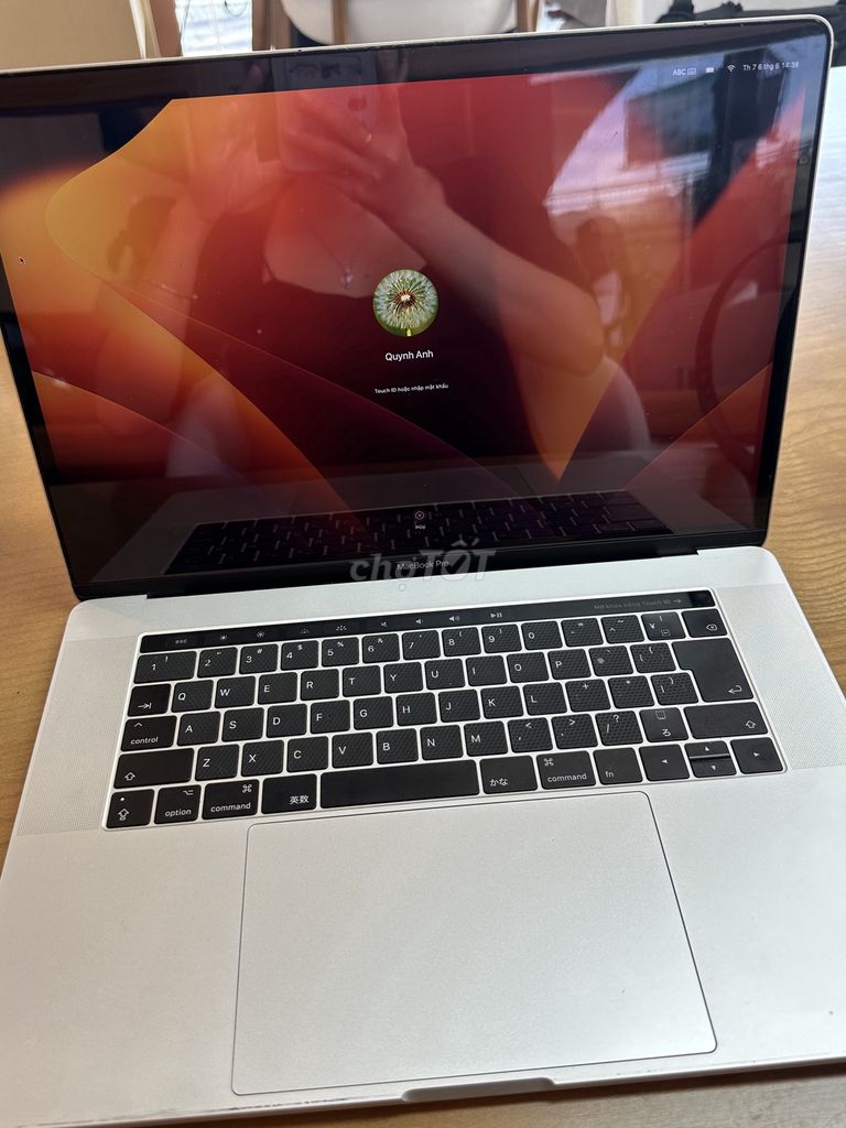 MacBook Pro 2017/ i7/ 16GB/512GB/ 15inch. Mua bán Laptop tại Quận Nam Từ Liêm Hà Nội được đăng bởi Vũ Ngọc Quỳnh Anh hình 1