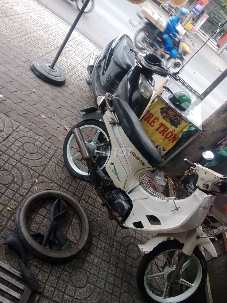 Max 50 khôg cần bằng lái. Mua bán Xe máy tại Huyện Hóc Môn Tp Hồ Chí Minh được đăng bởi thanh vương hình 2