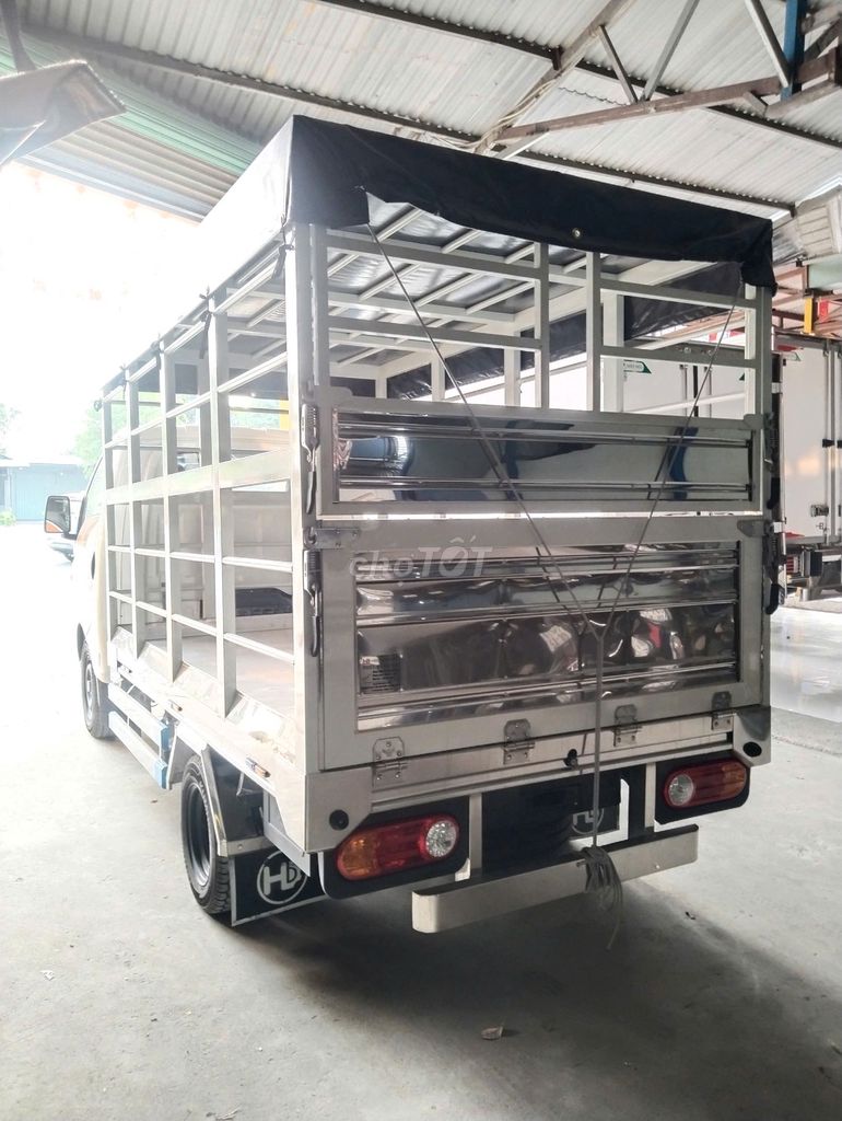 Hyundai Porter H150 - Thùng chở gia cầm. Mua bán Xe tải, xe ben tại Thành phố Thuận An Bình Dương được đăng bởi Trần Duy Tân hình 3