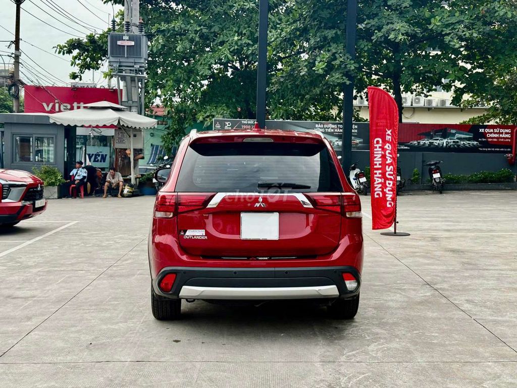 Outlander 2018 2.0 CVT xe đi ít chính hãng giá tốt. Mua bán Ô tô tại Thành phố Thủ Đức Tp Hồ Chí Minh được đăng bởi MITSUBISHI THỦ ĐỨC UCAR hình 5