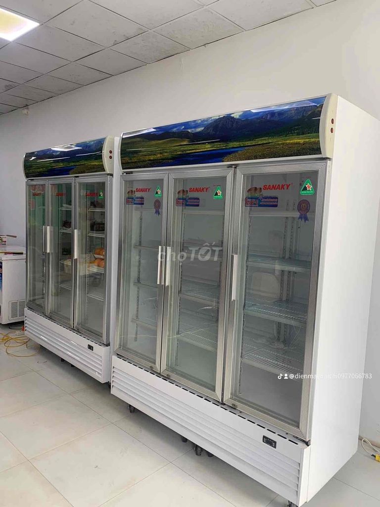 tủ mát 1500l sanaky đẹp long lanh