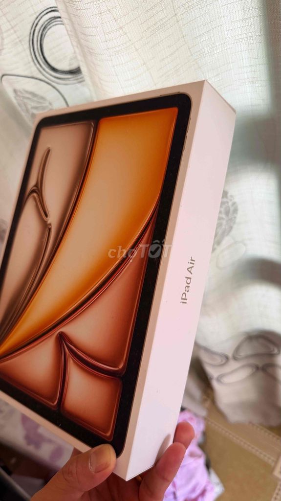 Apple iPad Air M3 11 inch 128GB Sạc 15 Lần. Mua bán Máy tính bảng tại Quận 4 Tp Hồ Chí Minh được đăng bởi Bất Động sản Đà Lạt hình 1