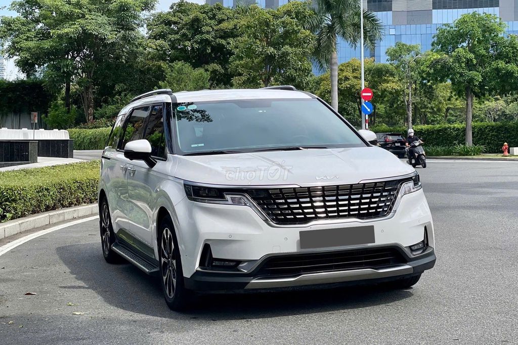 Kia Carnival Premium 2.2D 7S 2024 - 24000 km. Mua bán Ô tô tại Quận 12 Tp Hồ Chí Minh được đăng bởi ĐỨC XE LƯỚT hình 2