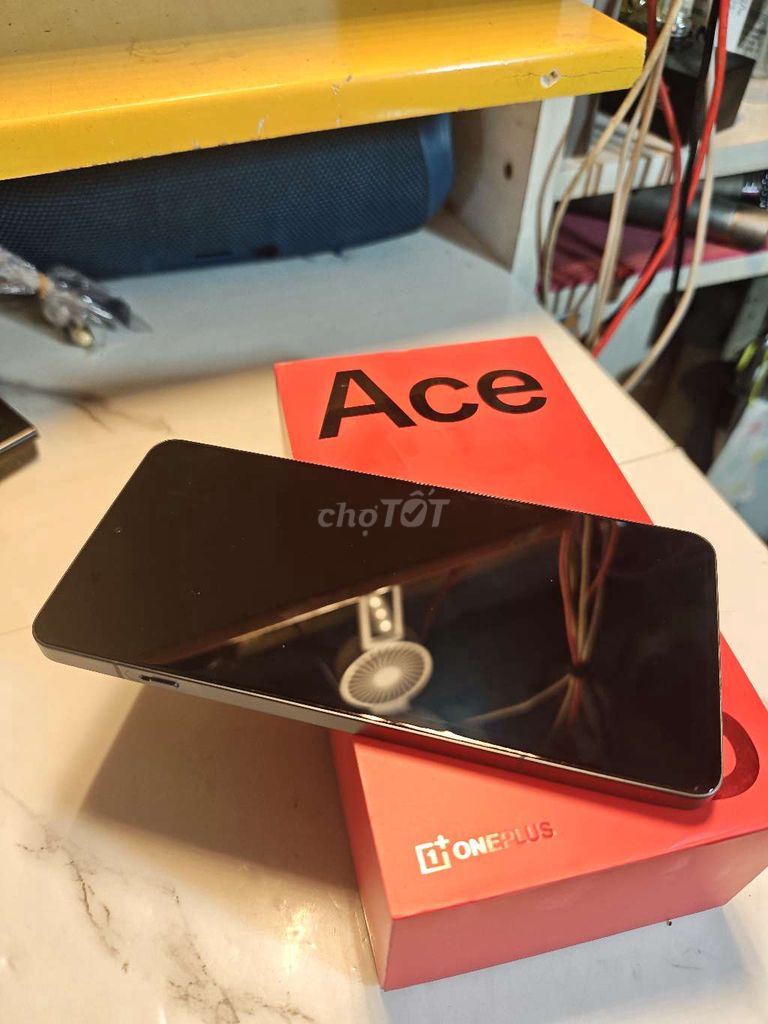 OnePlus Ace 5 12GB 256GB Đen. Mua bán Điện thoại tại Quận Tân Phú Tp Hồ Chí Minh được đăng bởi huy  hình 1