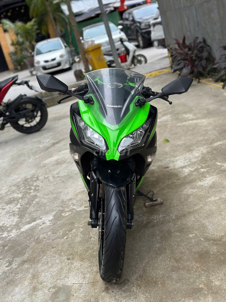 Kawasaki Ninja 300 2017 xanh có trả góp trao đổi ✅. Mua bán Xe máy tại Quận Hoàng Mai Hà Nội được đăng bởi Phú Lý hình 3