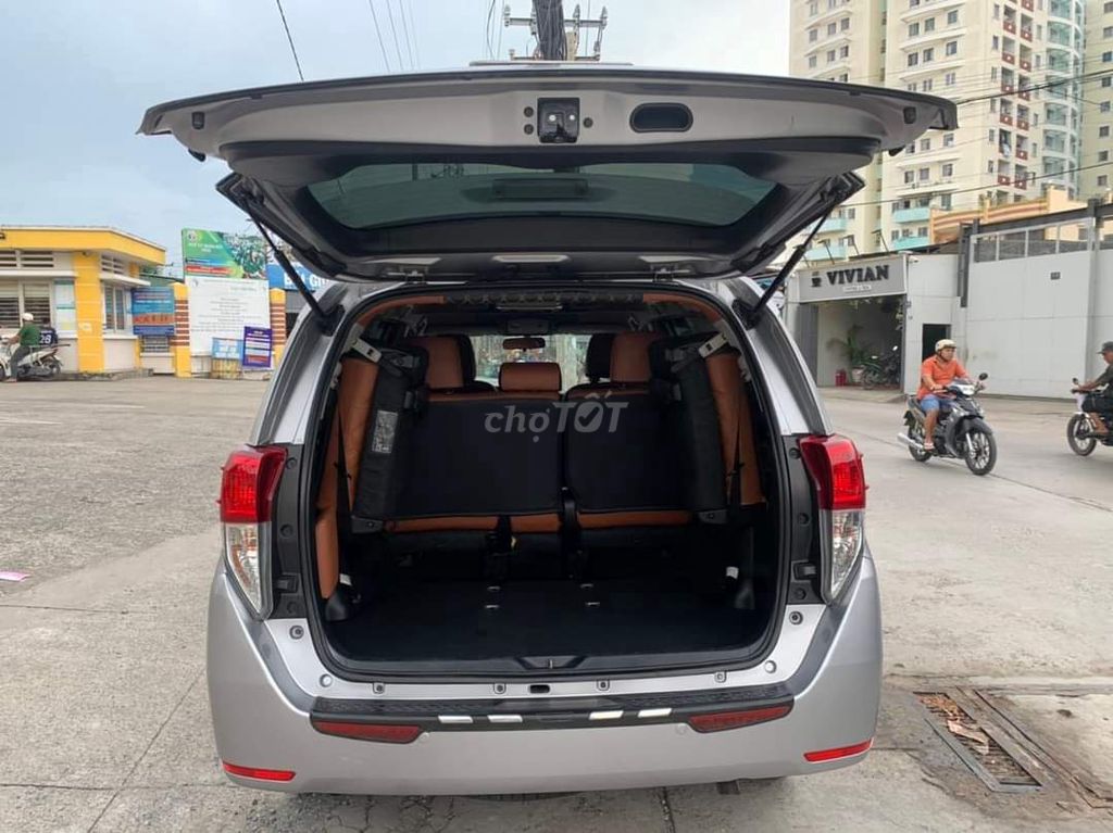 Toyota Innova 2019 2.0E. Mua bán Ô tô tại Quận 11 Tp Hồ Chí Minh được đăng bởi Lam hình 4