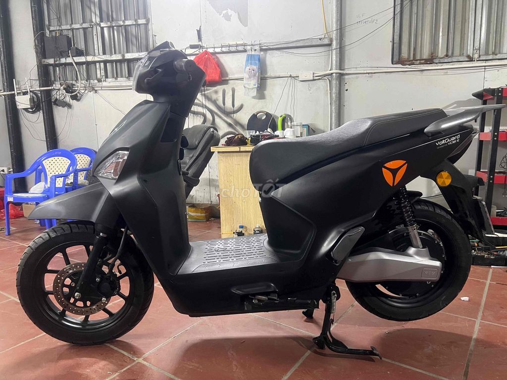 Электроскутер Yadea Voltguard v002-2G