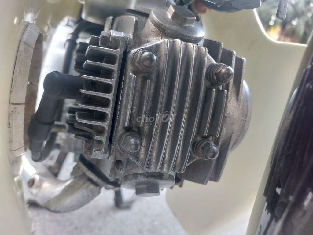 DREAM VIỆT MÁY THÁI. Mua bán Xe máy tại Quận Hoàng Mai Hà Nội được đăng bởi leminhduc hình 10