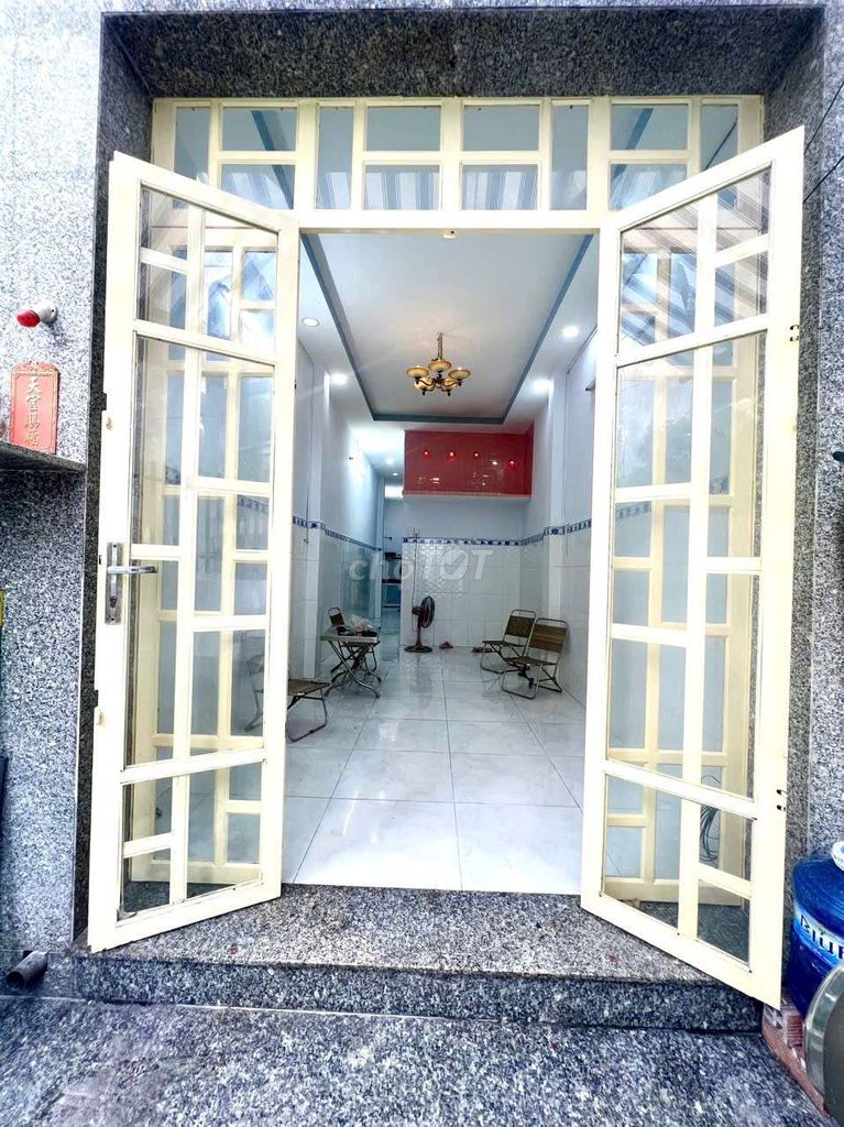 BÁN NHÀ MỚI DT 3M X16M ,SÁT MẶT TIỀN HỒNG BÀNG TẠI QUẬN 6