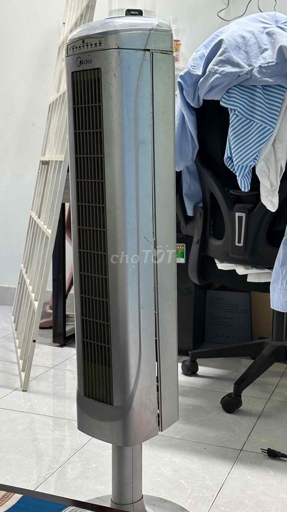 Quạt tháp Midea Xám. Mua bán Quạt tại Quận Gò Vấp Tp Hồ Chí Minh được đăng bởi hiếu hình 1