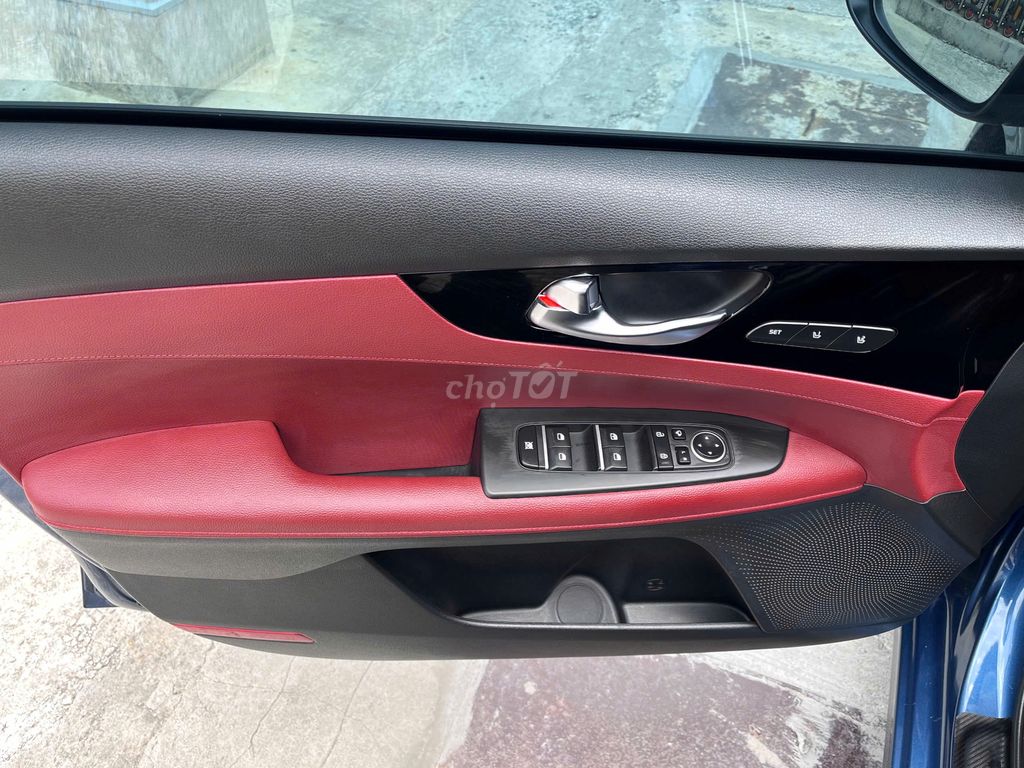 KIA K3 2.0 PREMIUM 2022 XE GIA ĐÌNH 1 CHỦ VAY 70%. Mua bán Ô tô tại Quận 7 Tp Hồ Chí Minh được đăng bởi Hiếu hình 9