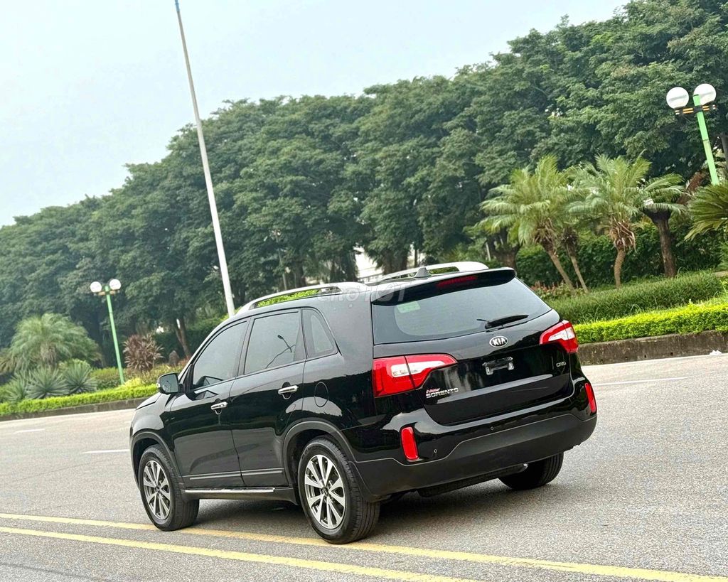 Kia Sorento DATH 2.2L AT 2015. Mua bán Ô tô tại Quận Long Biên Hà Nội được đăng bởi Thế Anh hình 3