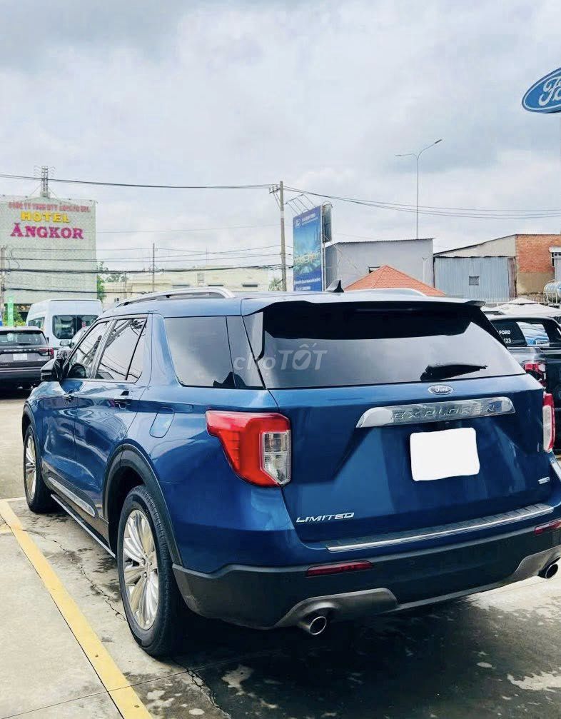 Chính Hãng Ford Explorer 2021 -XHĐ FULL - 50000 km. Mua bán Ô tô tại Quận 12 Tp Hồ Chí Minh được đăng bởi Hoàng Ford SG hình 3