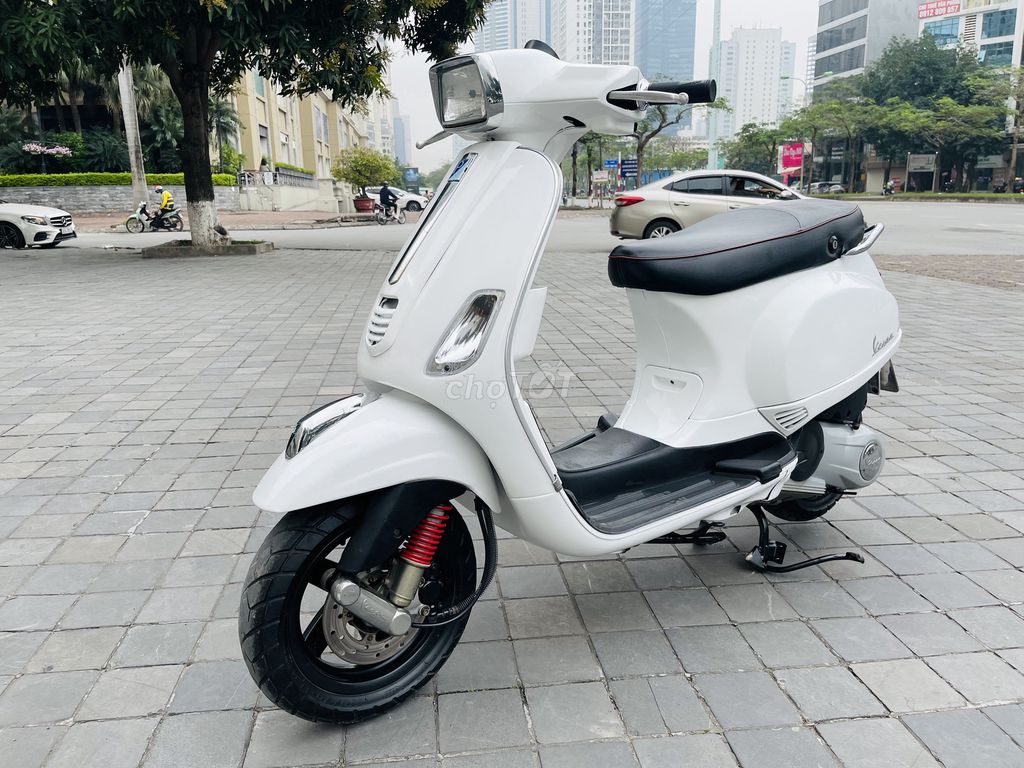 Piaggio VESPA S Đèn Vuông MÀU TRẮNG SỮA XE ĐẸP. Mua bán Xe máy tại Quận Bắc Từ Liêm Hà Nội được đăng bởi TUẤN MINH hình 2