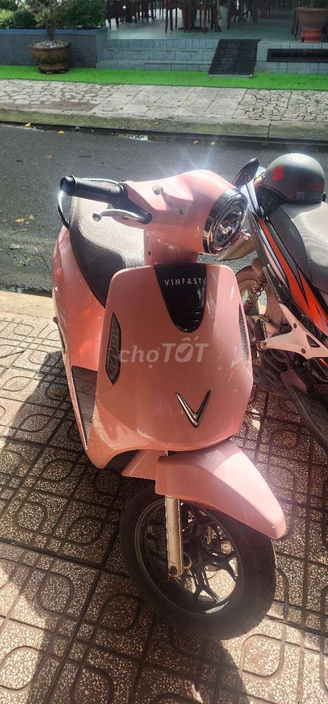 VinFast Evo200 Trắng 2024. Mua bán Xe điện tại Thành phố Cà Mau Cà Mau được đăng bởi VinFast Cà Mau hình 1