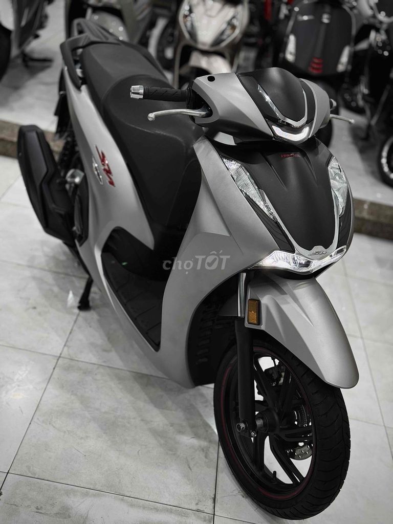 Sh350i 2023 Lướt chính chủ ký ( Hỗ trợ Trả GóP ) 🔥. Mua bán Xe máy tại Thị xã Phú Mỹ Bà Rịa - Vũng Tàu được đăng bởi Cửa Hàng Xe Máy Phú Mỹ hình 1