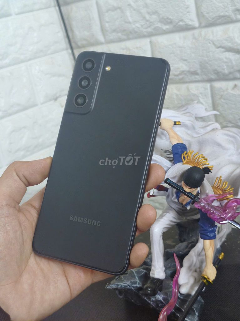 Samsung Galaxy S21 FE 6/128GB Đen. Mua bán Điện thoại tại Thị xã Hương Thủy Thừa Thiên Huế được đăng bởi XiÁoMì Android Phone  hình 1