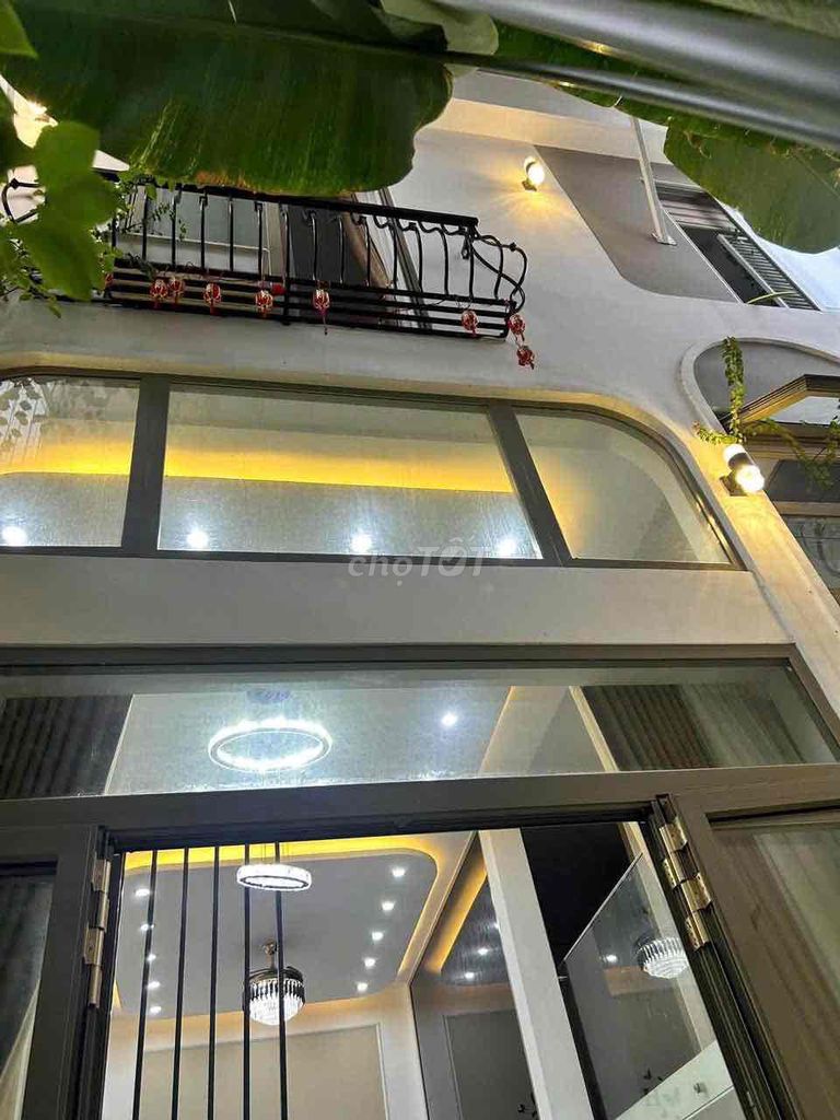Аренда · 4 комн. · 65 м² · Quận Hải Châu, ул. Hoàng Diệu
