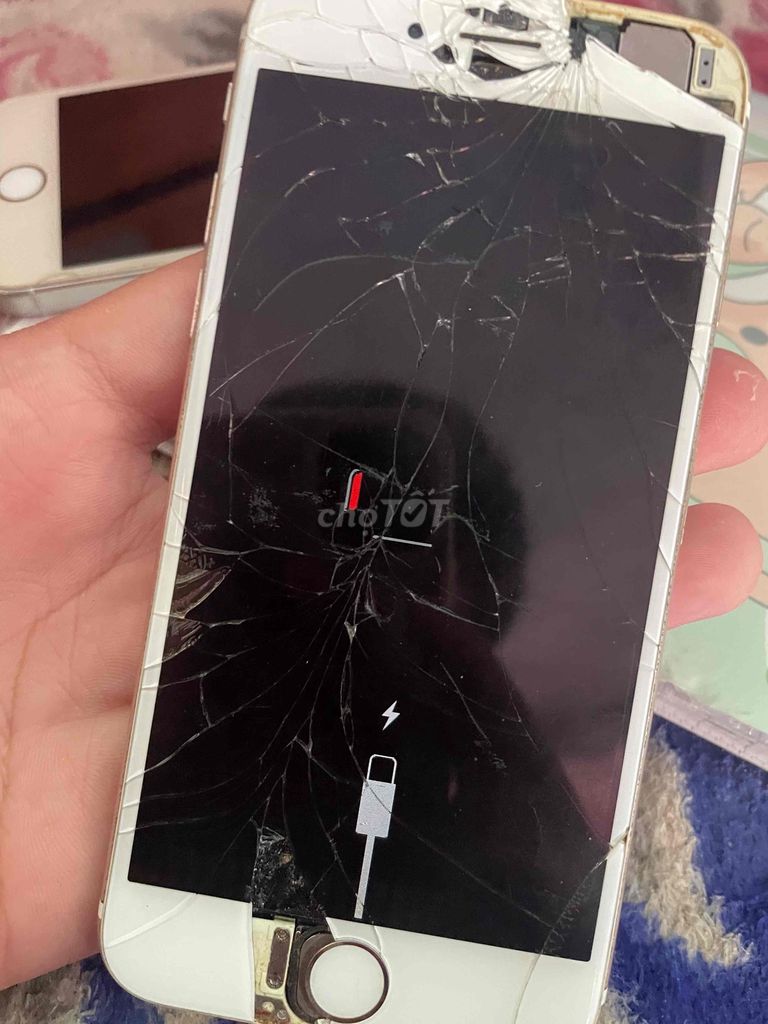 Apple iPhone 6 Vàng Hư màn hình và ipod. Mua bán Điện thoại tại Huyện Chợ Mới An Giang được đăng bởi Thái Huỳnh hình 1