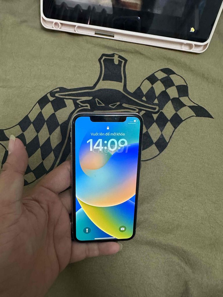 Apple iPhone X 64GB QTe truetone màn zin face ok. Mua bán Điện thoại tại Thành phố Thủ Đức Tp Hồ Chí Minh được đăng bởi bin  hình 1