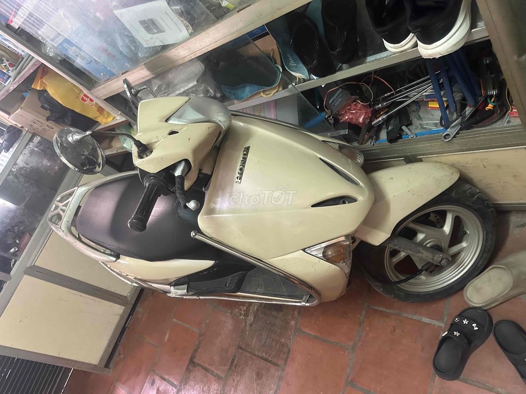 xe hon đa máy êm , như hình cực ngon nguyên bản. Mua bán Xe máy tại Quận Hà Đông Hà Nội được đăng bởi a nam  hình 3