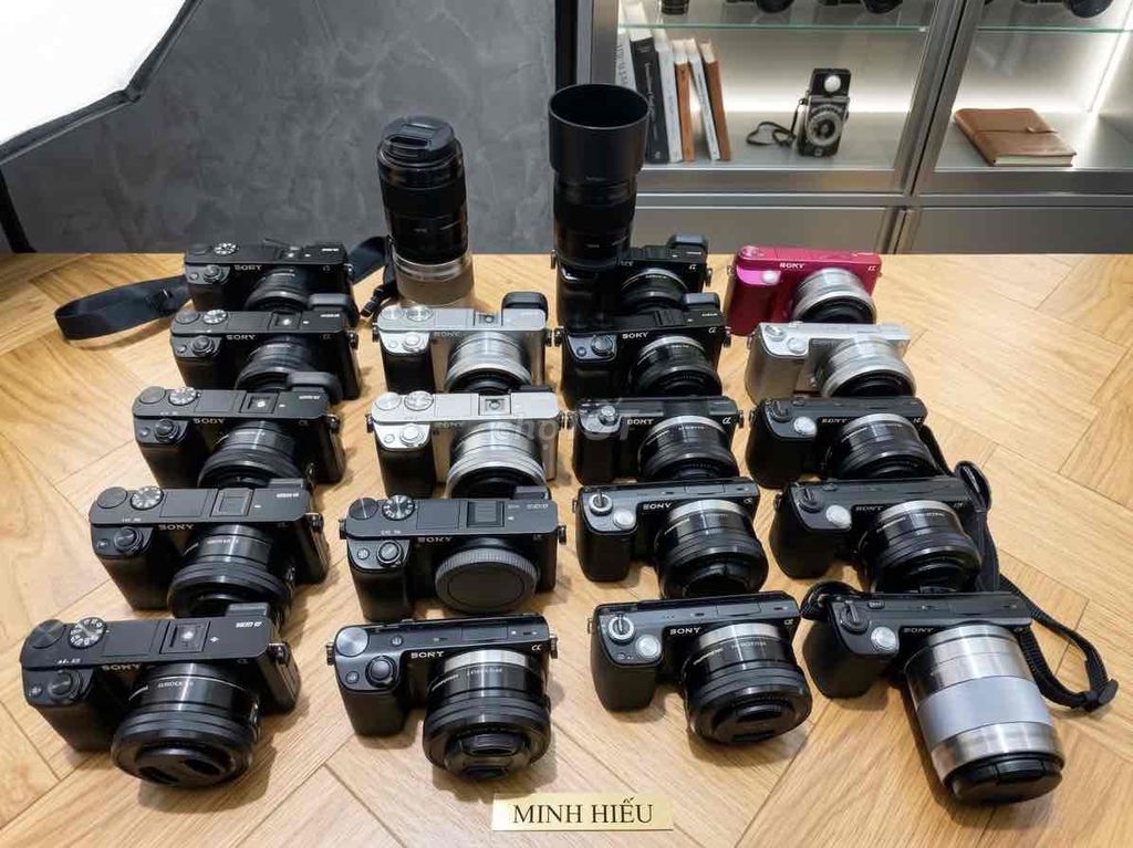 Máy ảnh Sony. Mua bán Máy ảnh, Máy quay tại Quận Cầu Giấy Hà Nội được đăng bởi Hiuu hình 1