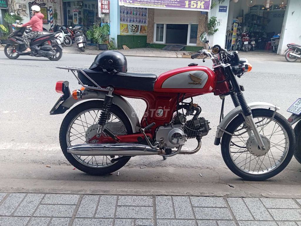 Honda DT-67 2023 Đỏ bạc. Mua bán Xe máy tại Huyện Hóc Môn Tp Hồ Chí Minh được đăng bởi Tuấn hình 10