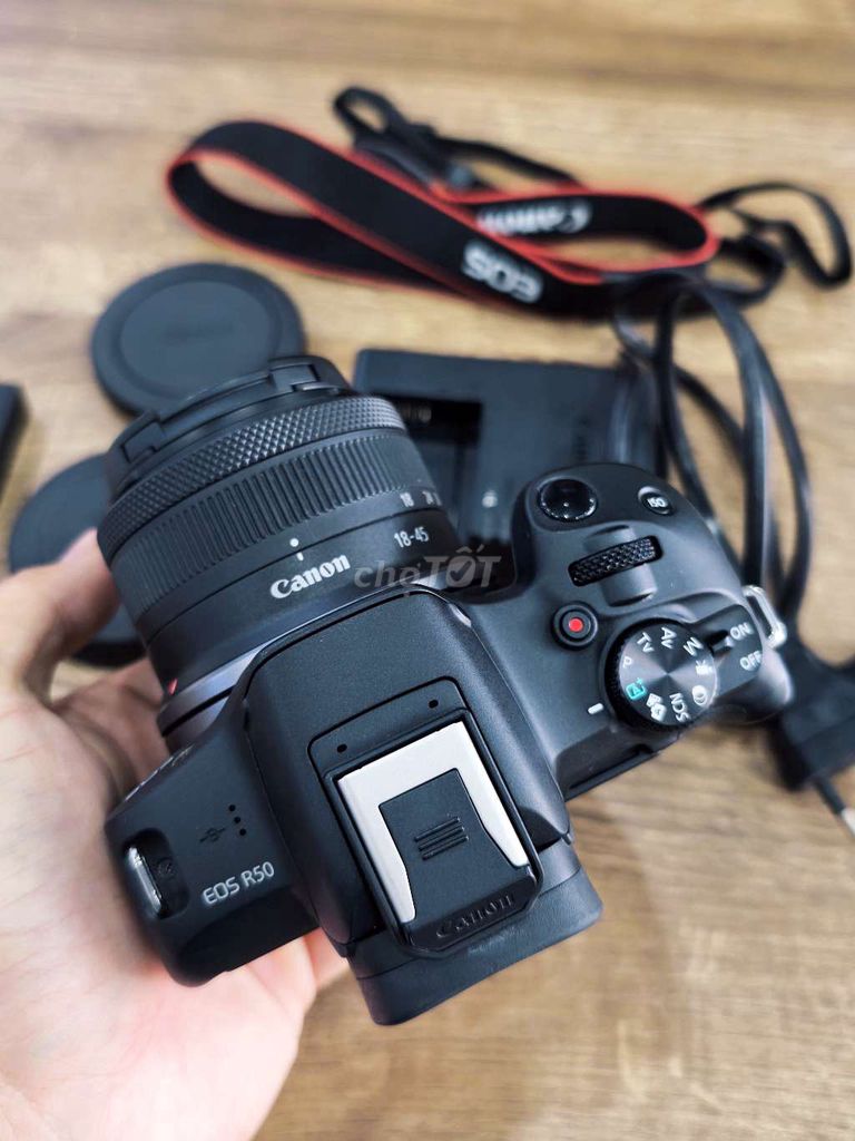  Canon R50 + Lens Kit RF-S 18-45mm Black CH 2nd. Mua bán Máy ảnh, Máy quay tại Quận Ninh Kiều Cần Thơ được đăng bởi Nguyễn Xuân hình 1