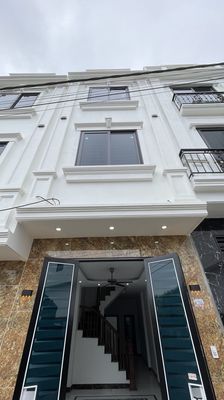 Chỉ đúng 2,3 tỷ sở hữu nhà Hà Nội, Ô Tô Đỗ Sát Nhà. Mua bán nhà ở tại Huyện Chương Mỹ Hà Nội được đăng bởi Mr Thiết