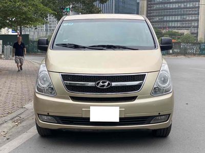 Bán Hyundai Grand Starex 2012 9 chỗ số sàn