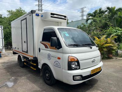 Hyundai H150 2021 1.2 tấn đông lạnh