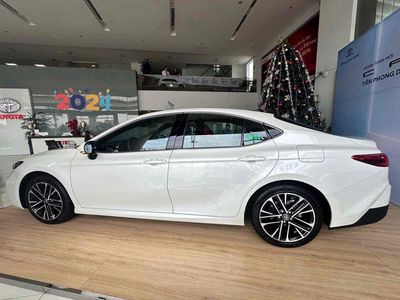 toyota camry 2.5 hev top 2026