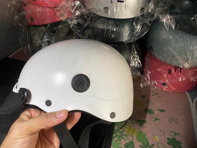 Nón Sơn - Trắng - chínhhãng. Mua bán Phụ kiện thời trang khác tại Thành phố Thủ Dầu Một Bình Dương được đăng bởi Tuấn