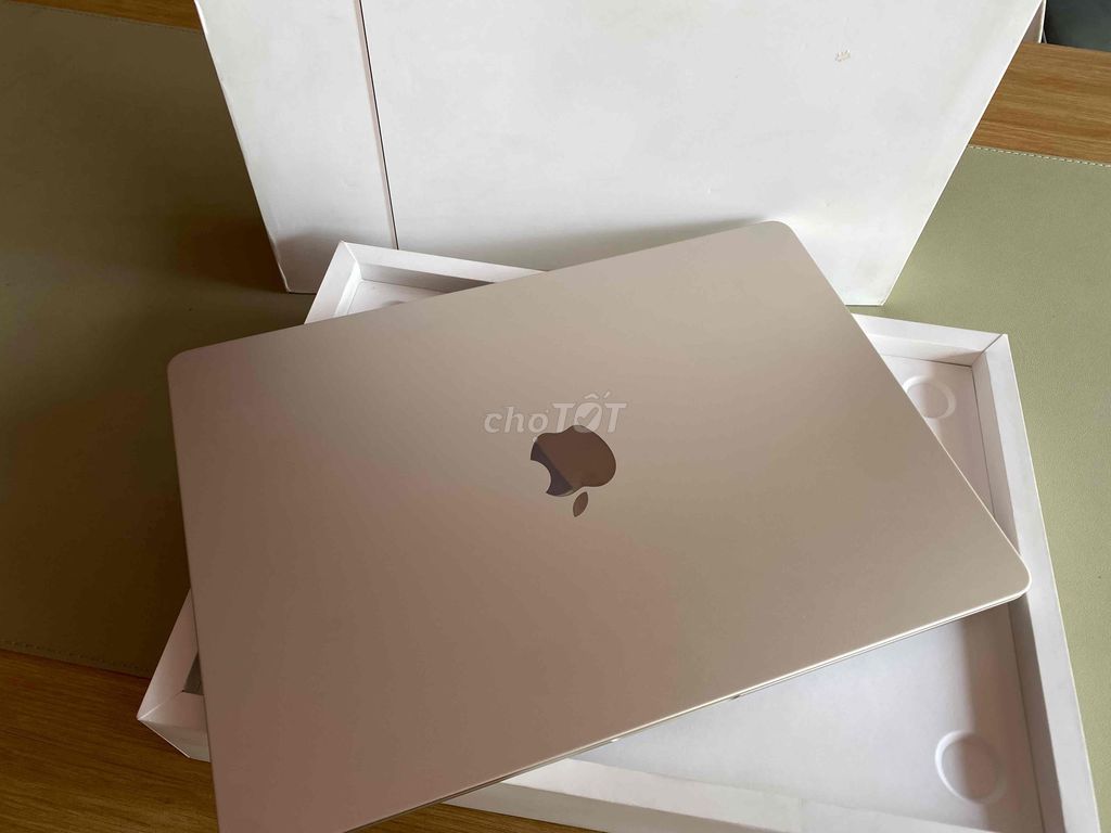 Apple MacBook Air M2 Vàng Rất mới. Mua bán Laptop tại Thành phố Dĩ An Bình Dương được đăng bởi Lăng Duy Hào hình 1