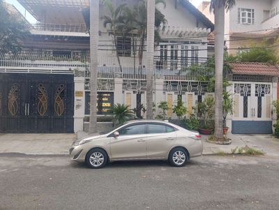 Toyota Vios 2019 Vàng cát