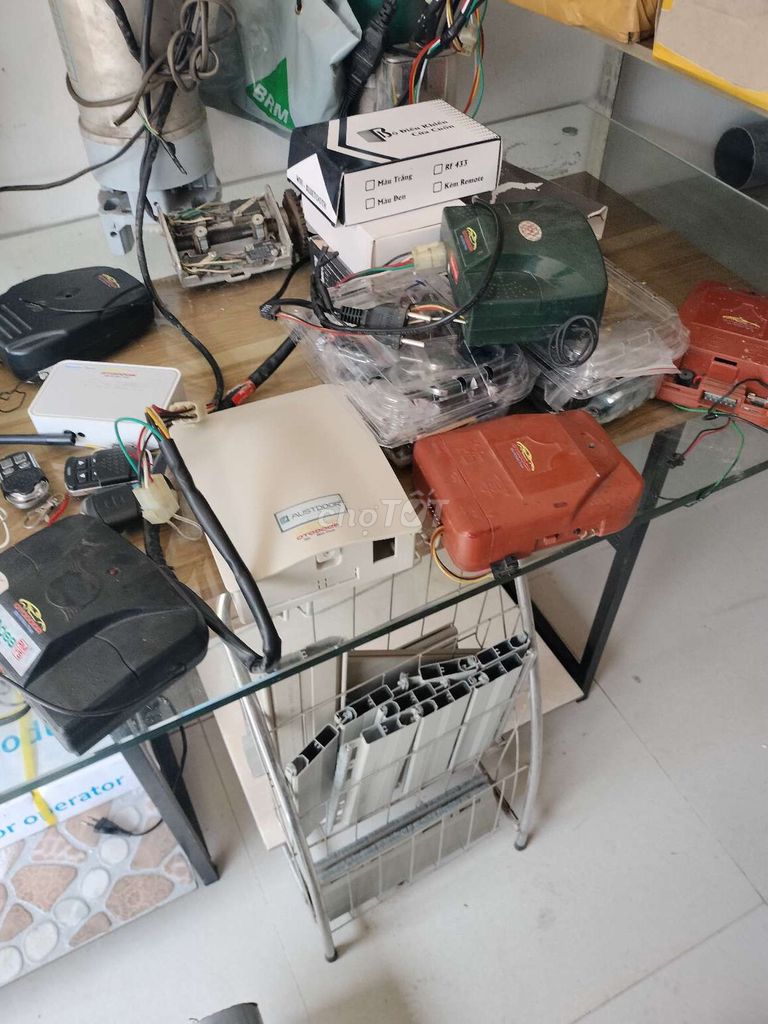 Mô tơ cửa cuốn Austdoor Kim loại. Mua bán Đồ chuyên dụng, Giống nuôi trồng tại Quận Tây Hồ Hà Nội được đăng bởi viethung hình 1