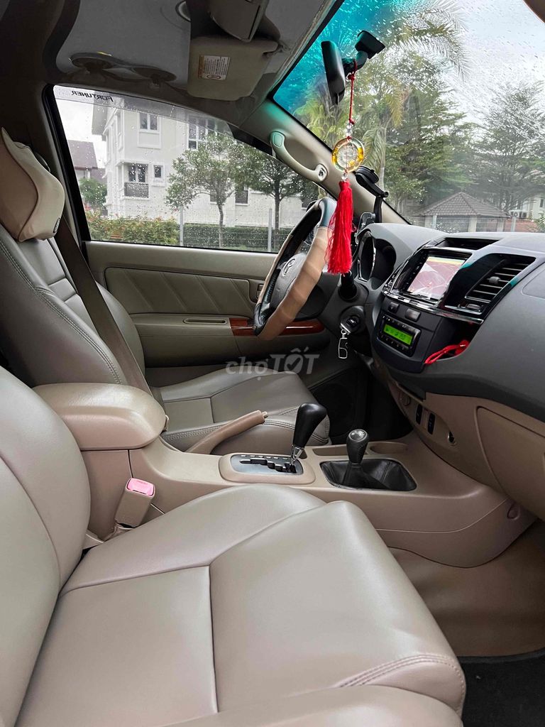 Toyota Fortuner 2010 2.7V 4x4 AT số tự động 2 cầu. Mua bán Ô tô tại Thị xã Bến Cát Bình Dương được đăng bởi Nguyễn Trọng Hùng hình 9