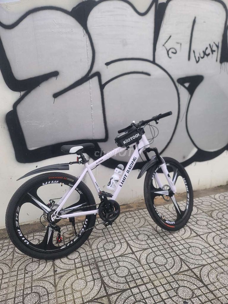 Xe đạp địa hình LIMIT RACING Trắng. Mua bán Xe đạp tại Huyện Nhơn Trạch Đồng Nai được đăng bởi Chí Nam hình 2