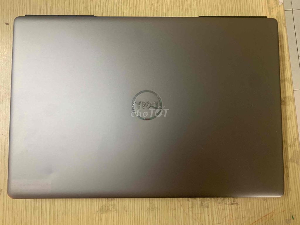 Dell precision 7560 xeon w-11950M/64/512/rtx A4000