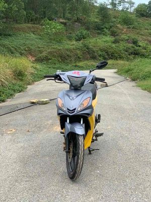 excuter Xuống Áo - Giá tốt - Hỗ trợ trả Góp 0Đ. Mua bán Xe máy tại Thị xã Hương Thủy Thừa Thiên Huế được đăng bởi CẦM ĐỒ ANH VŨ 198 NGUYỄN TẤT THÀNH