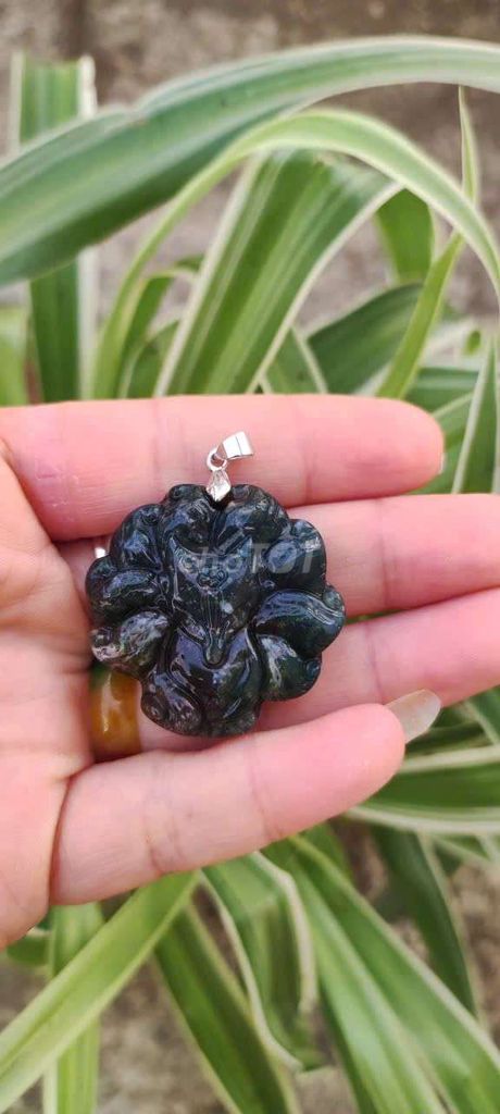 Mặt dây chuyền đá tự nhiên. Mua bán Phụ kiện thời trang khác tại Thành phố Thủ Dầu Một Bình Dương được đăng bởi huỳnh thanh hằng hình 1