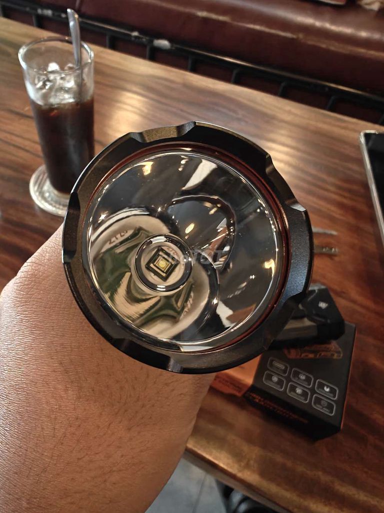 Đèn pin Alonefire BT90 Đen. Mua bán Đèn tại Thành phố Rạch Giá Kiên Giang được đăng bởi Tạp Hoá Công Nghệ Rạch Giá hình 1