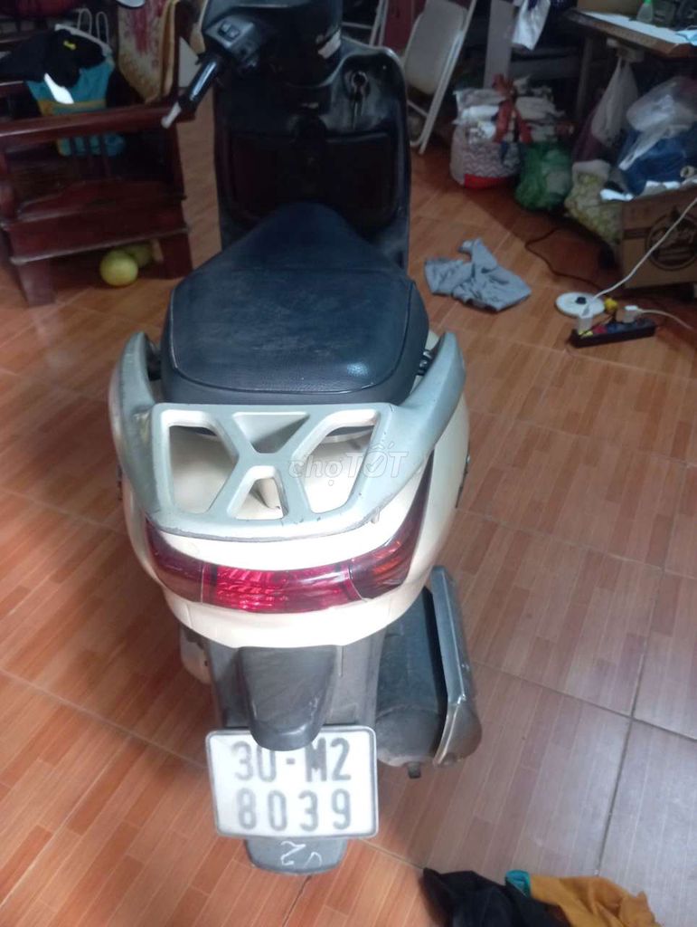 Honda Lead Kem Xe tay ga