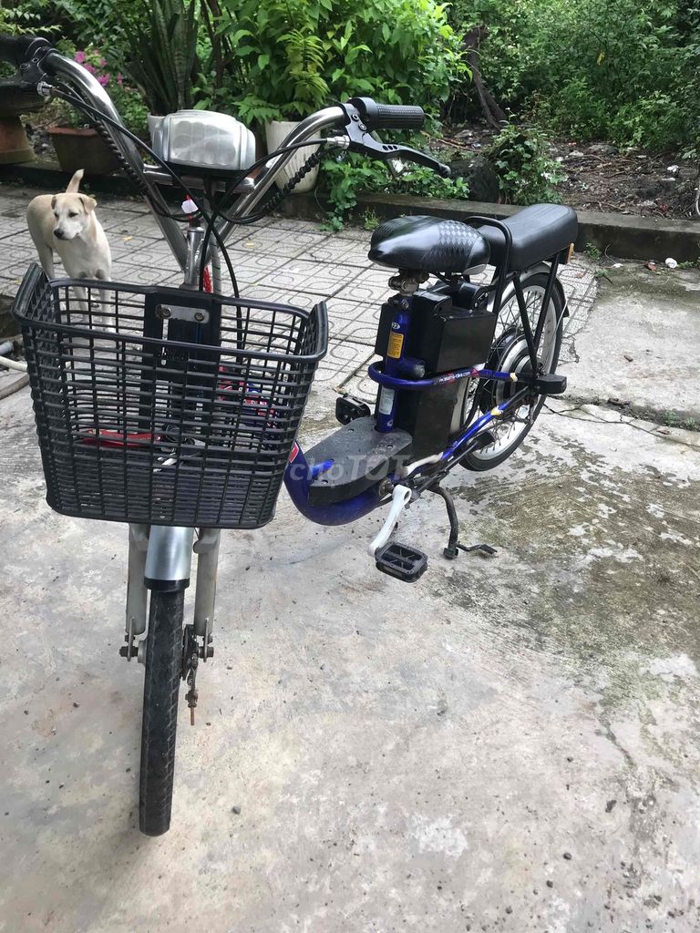 MỚI MUA XE MÁY CHO CON ĐI HỌC NÊN DU RA CÂN BÁN. Mua bán Xe điện tại Thành phố Thuận An Bình Dương được đăng bởi thuong hình 2