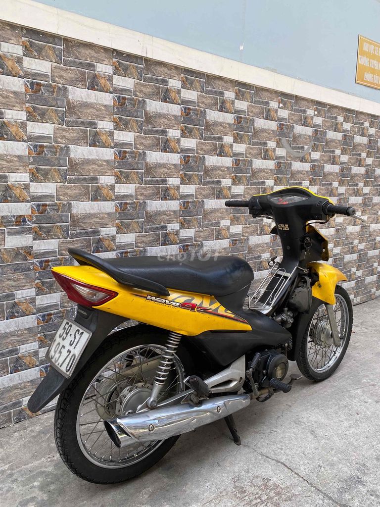 Honda Wave Alpha 100 2012, госномер Хошимина, родной мотор без ремонта