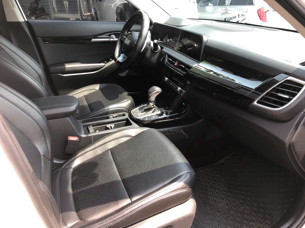 Kia Seltos 2025 Premium 1.5 AT - 2000 km. Mua bán Ô tô tại Quận Cầu Giấy Hà Nội được đăng bởi Đồng Thư  hình 17