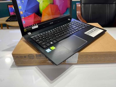 Laptop Acer E5-576 i7 8550U/8GB/128G+1TB/VGA