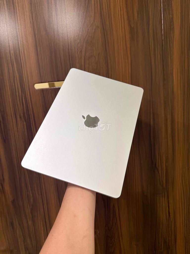 Apple Macbook Air M2 13 inch 8GB/256GB. Mua bán Laptop tại Quận Đống Đa Hà Nội được đăng bởi  Đức Mobile hình 1