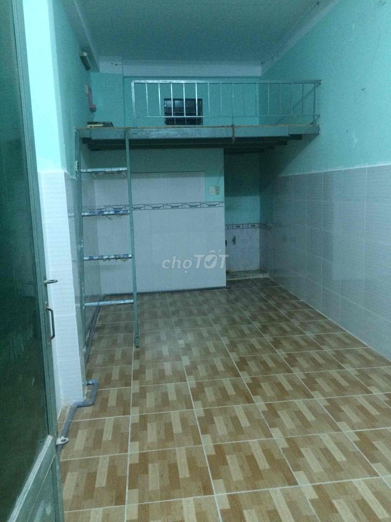 PHÒNG TRỌ 21M2, 763/2 TRƯỜNG CHINH- GẦN BiG C PANDORA